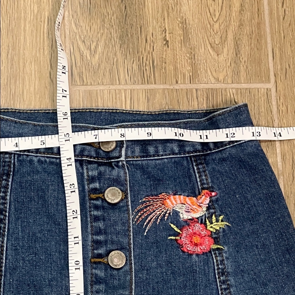Boutique Vintage Jean Skirt Embroidered Button-Front Denim Bird Johnny Was Like - Picture 7 of 11